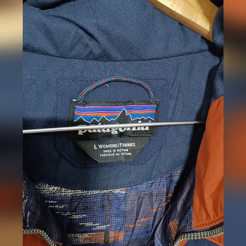 Patagonia NWOT. Unused . very Rare and Rarest Size. - Picture 6 of 10